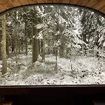 Ennu's Hut