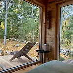 Ennu's Hut * Loksa