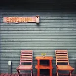 Ennu's Hut Campeggio *