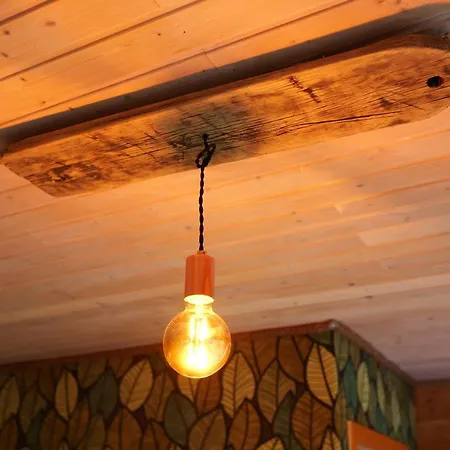 Ennu's Hut Kamp alanı