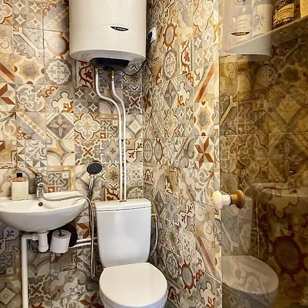 Ennu's Hut Kamp alanı *