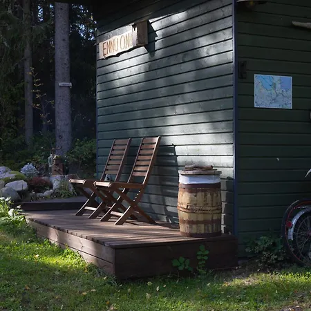 Ennu's Hut Campingplads