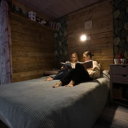 Ennu's Hut * Loksa