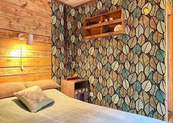 Ennu's Hut Campsite *