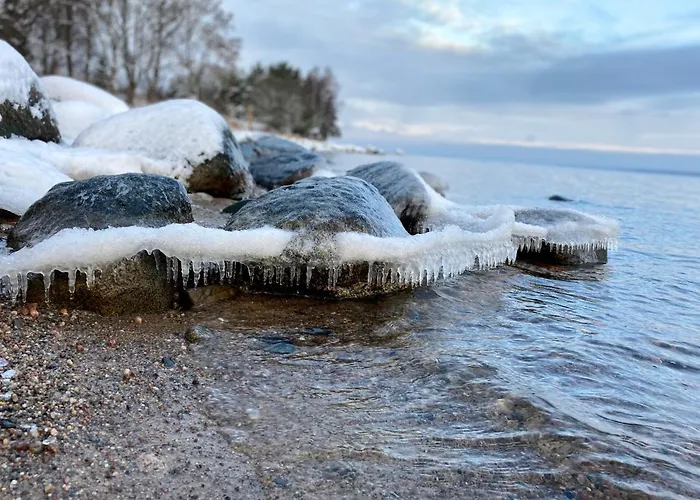 Ennu's Hut Campeggio