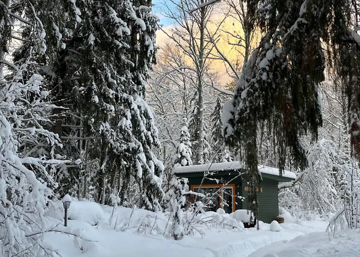 Ennu's Hut Campeggio